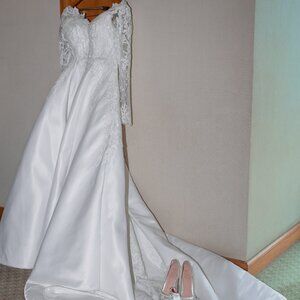 Handmade Embroidered Wedding Dress